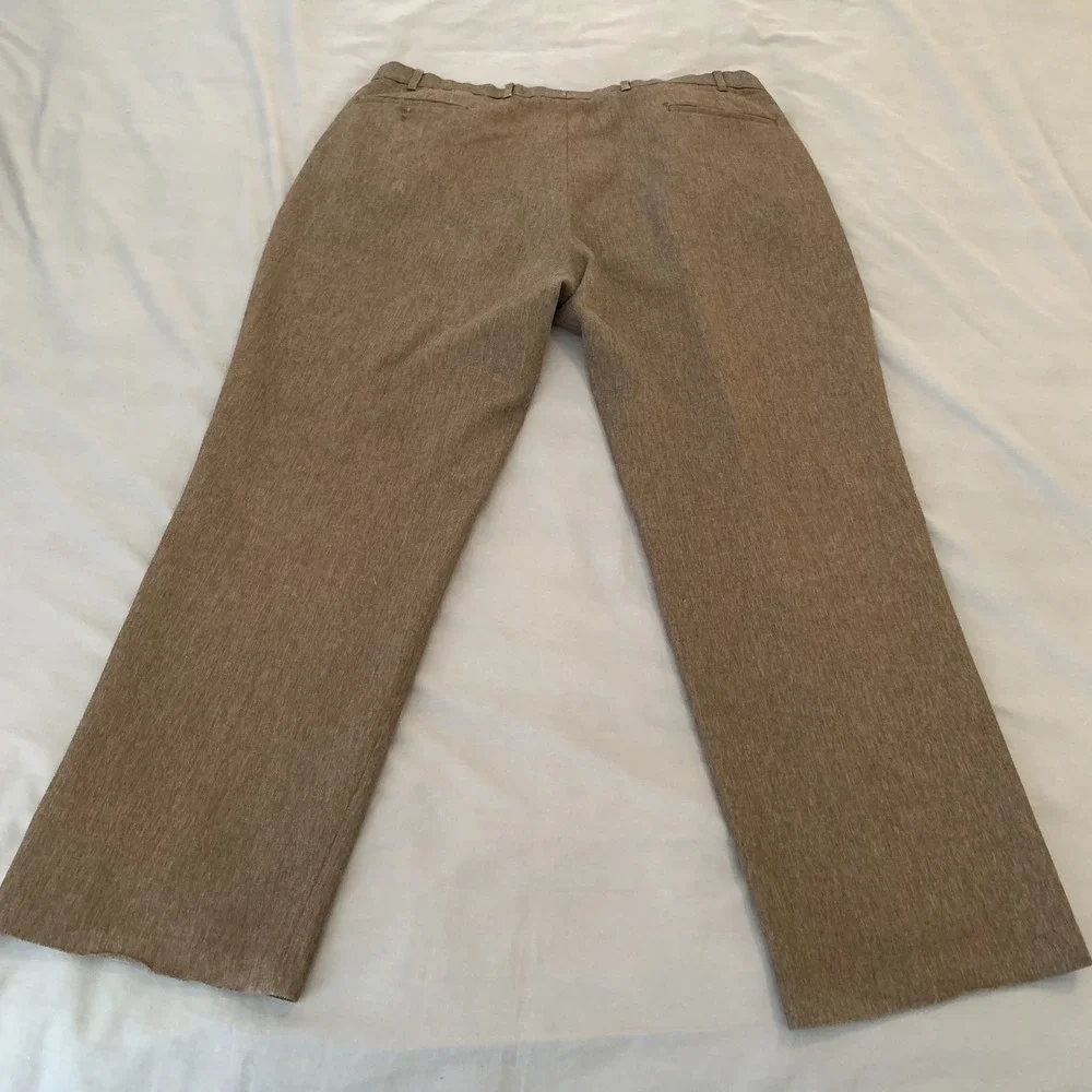 Levi's‎ Action Slacks Pants Mens 35x30 Brown Polyester Dress Flat Front Golf